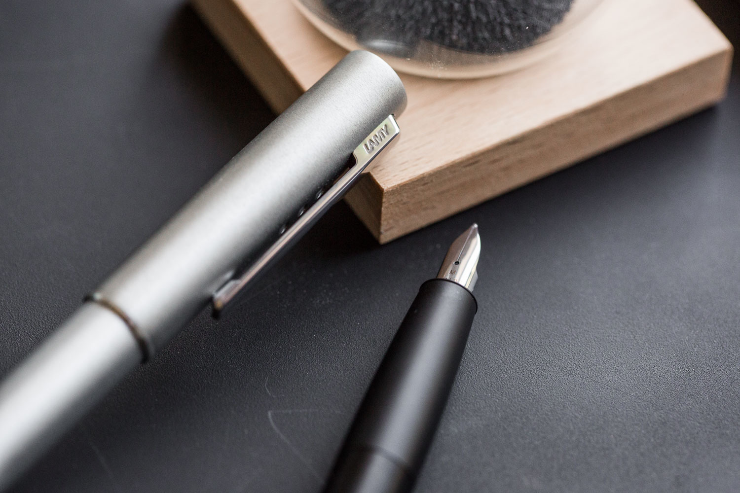 Lamy aion Fountain Pen - Olive/Silver (Medium) image