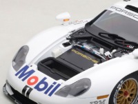 24h le mans 1997 gt1 #26 996 1:18 Autoart Porsche 911