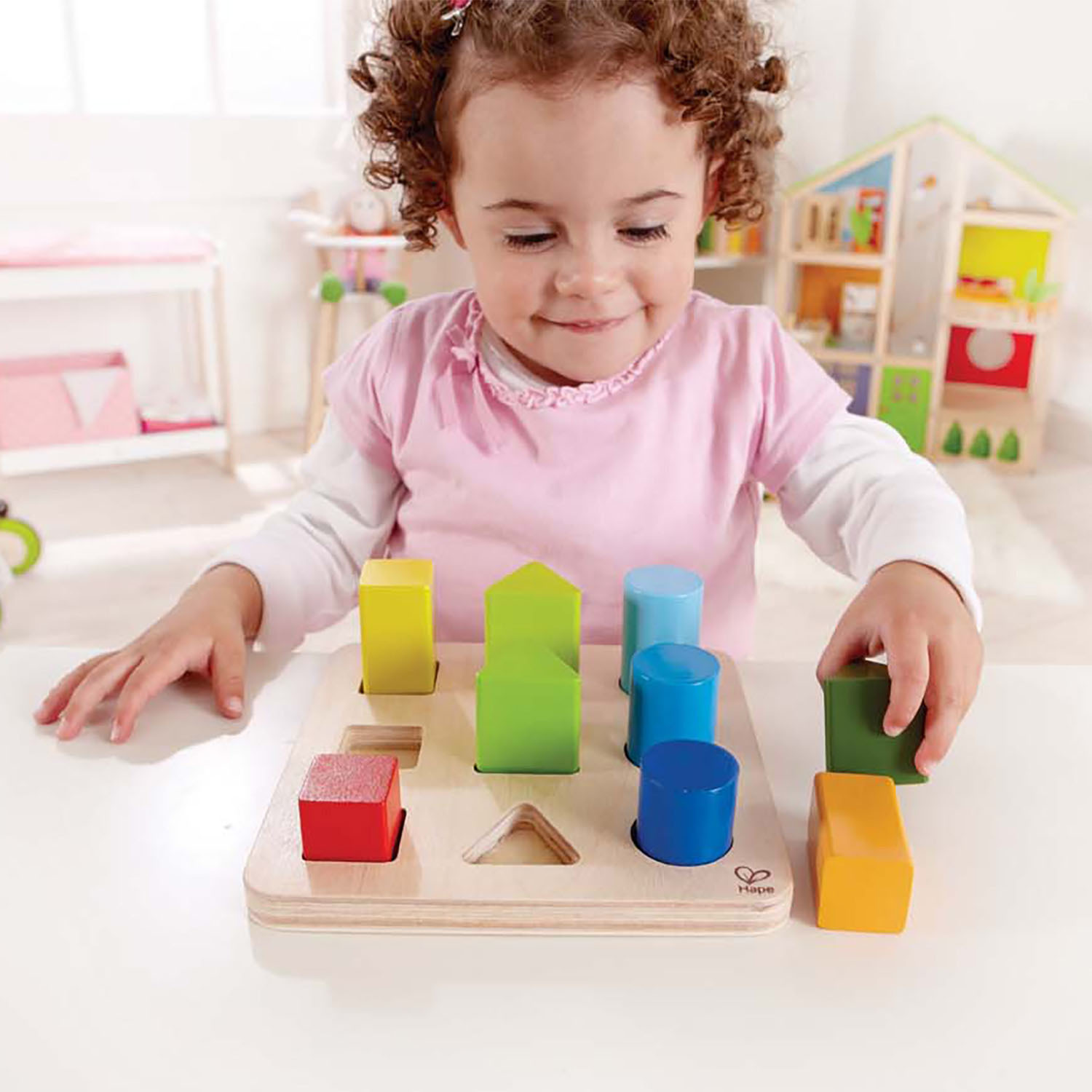 Hape: Colour And Shape Sorter