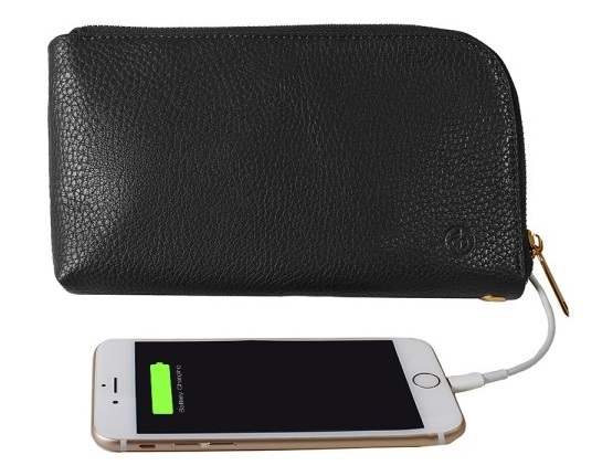 Incipio Chic Buds Clutch Charge Purse - 2600mAh - Black