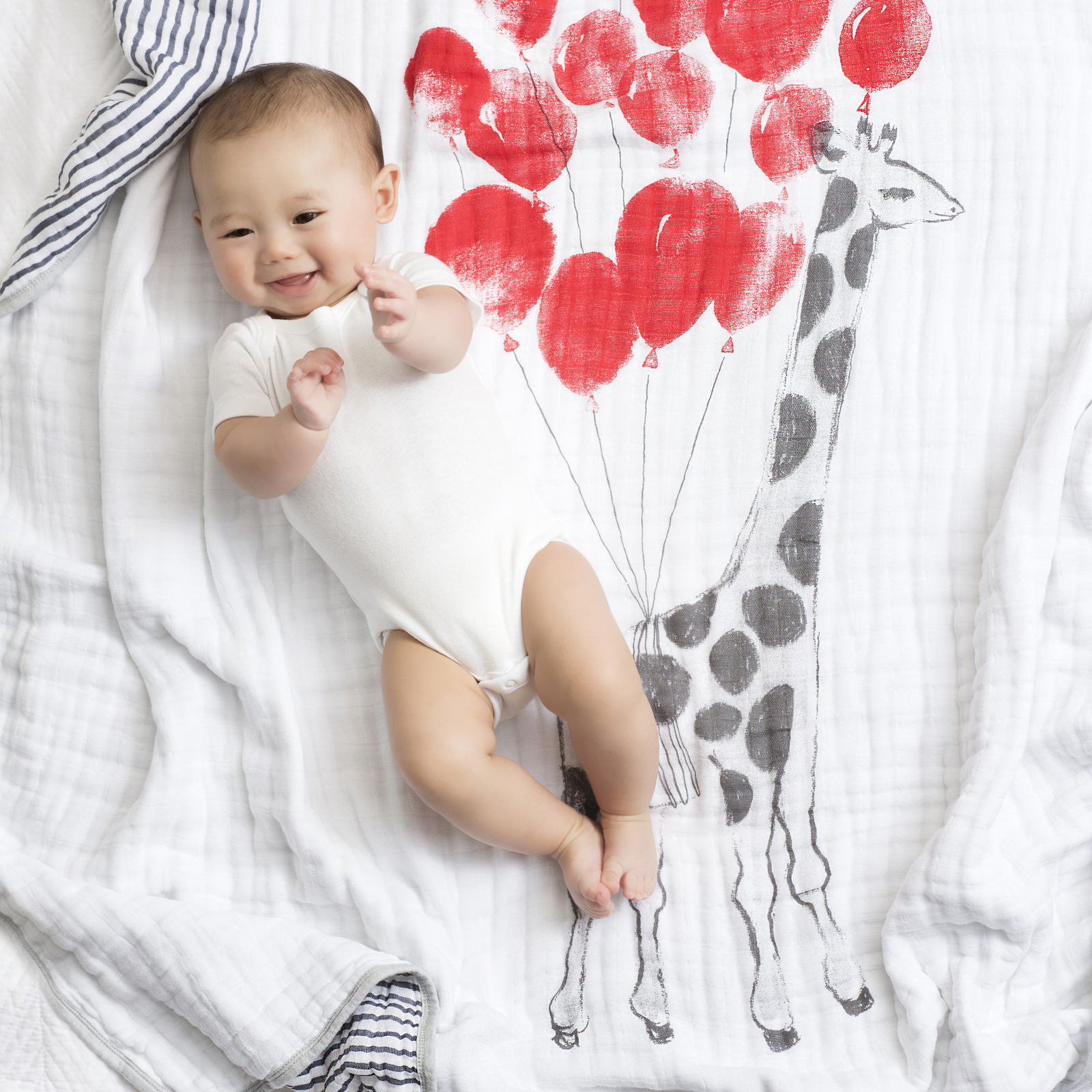 Aden + Anais: Classic Dream Blanket - Dream Ride image