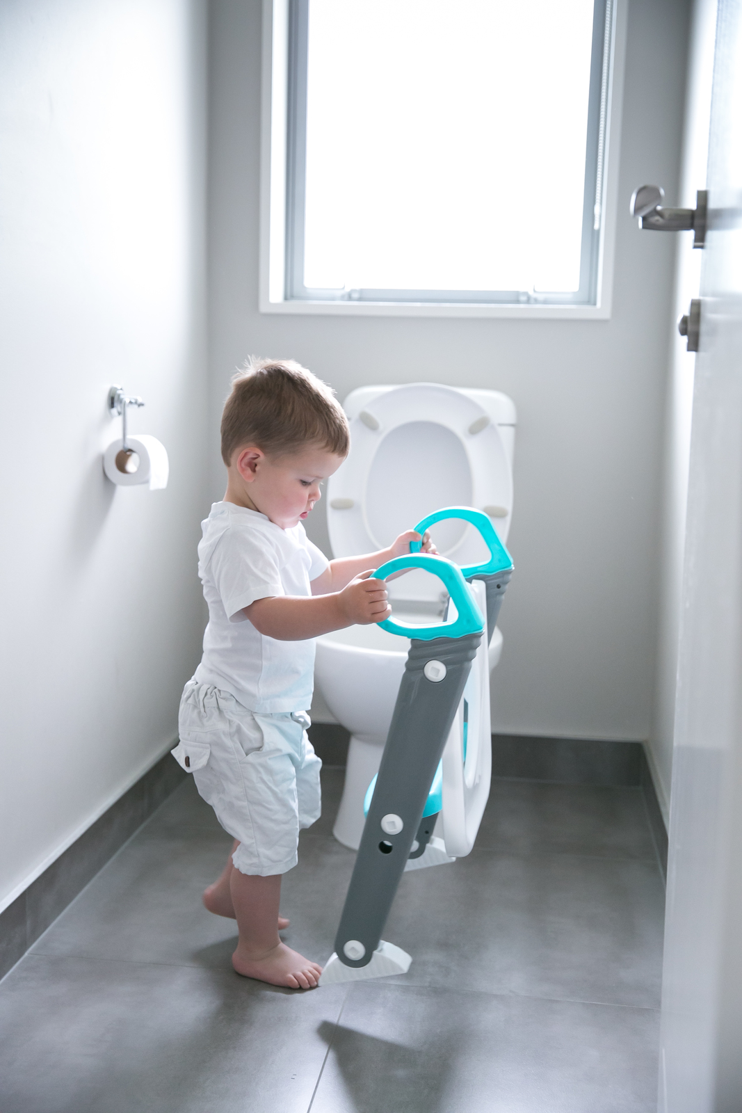 Moose Baby: Step on up Toilet Trainer - Grey/Aqua