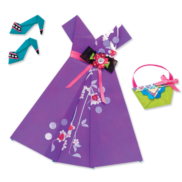 Fashion Origami: Fold Dazzling Designs by Klutz Press image