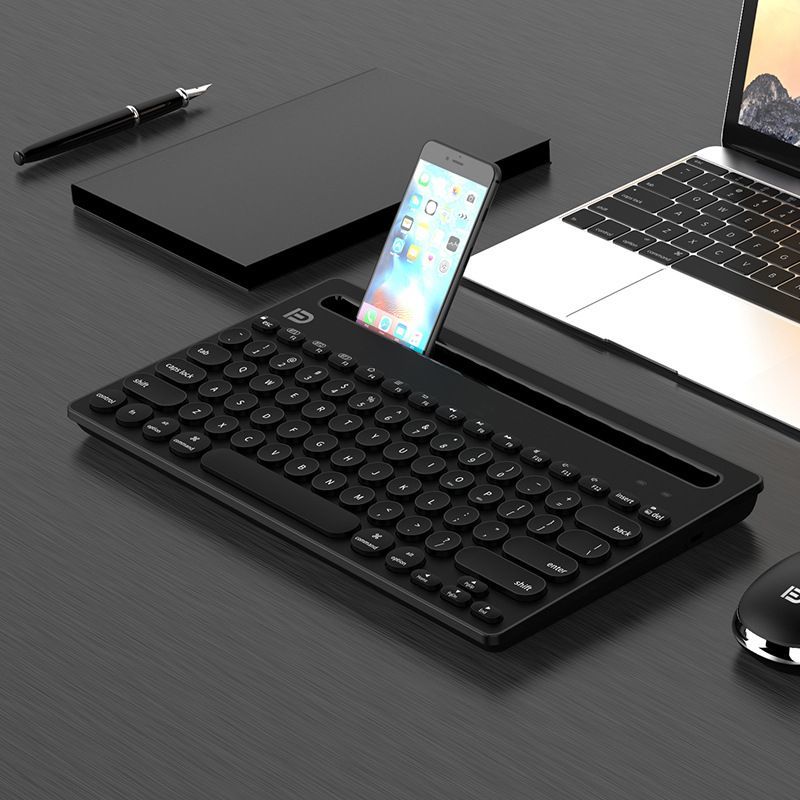 Multidevice Bluetooth Keyboard for Ipad Tablet Black at Mighty Ape NZ