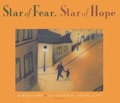 Star of Fear, Star of Hope by Jo Hoestlandt image