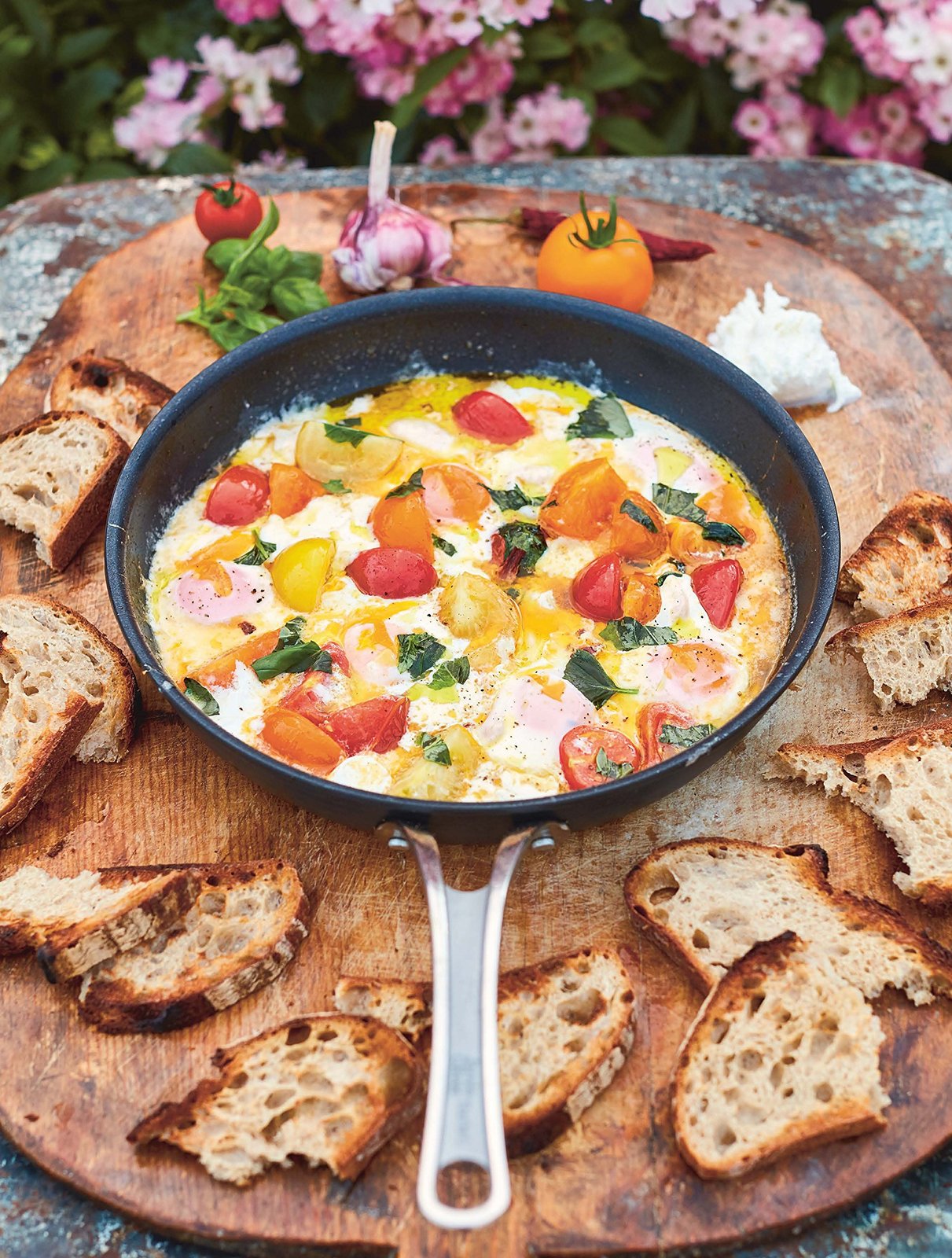 Jamie Cooks Italy by Jamie Oliver image