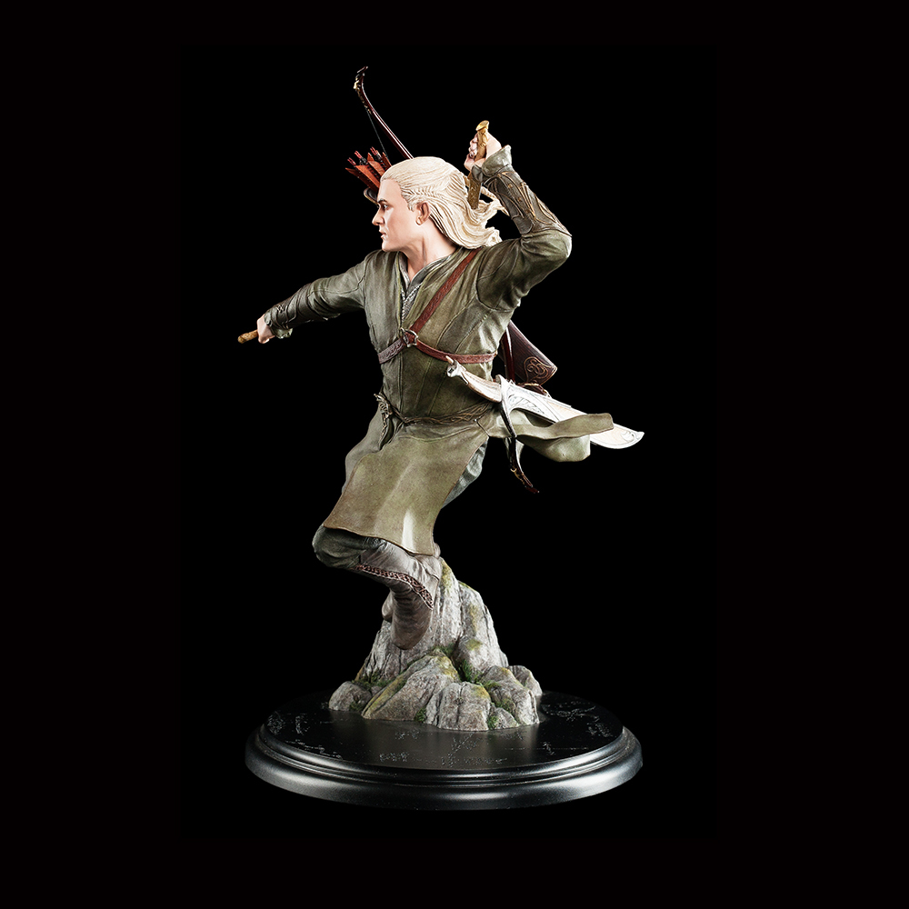 The Hobbit: Legolas Greenleaf - 1:6 Scale Replica Statue