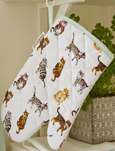 Cats On Parade Design Gauntlets image