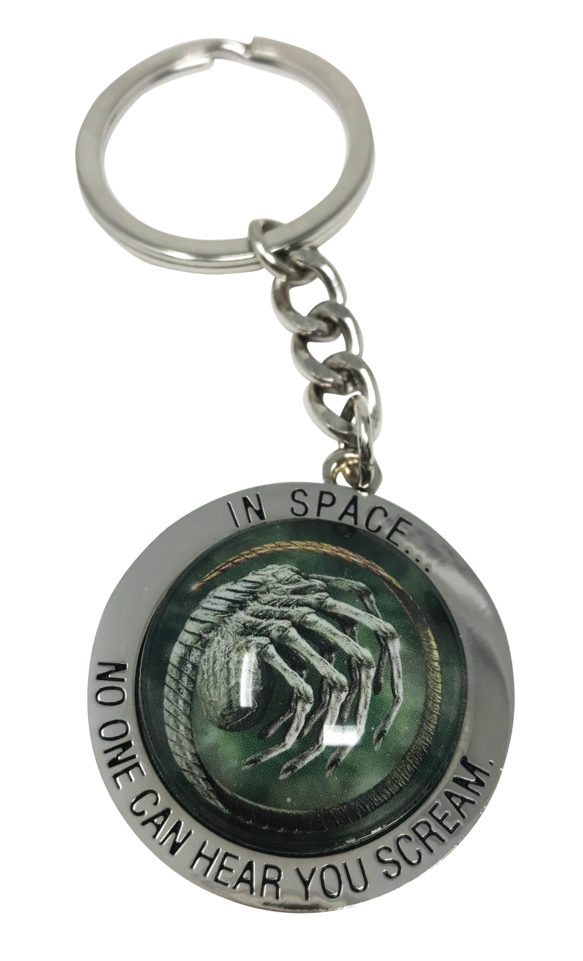 Alien: Embossed Metal Keychain - In Space No One Can Hear You Scream