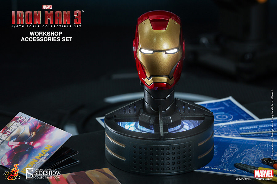 Iron Man Accessories Set at Mighty Ape NZ
