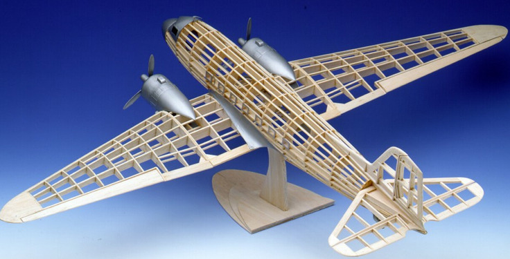 Douglas DC-3 1:32 Balsa Model Kit image