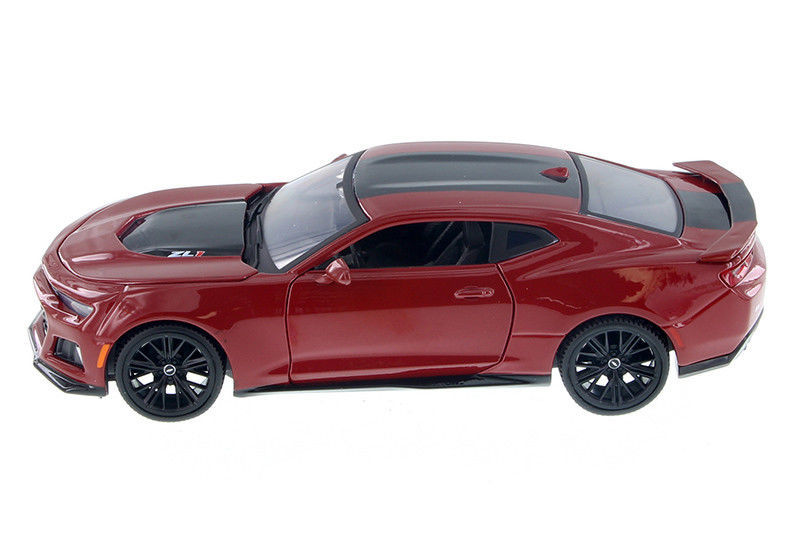 Maisto Special Edition: 1:24 Die-cast Vehicle - 2017 Camaro ZL1 Red