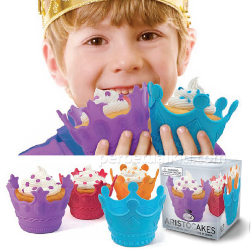 Fred - AristoCakes Crown Cupcake Moulds