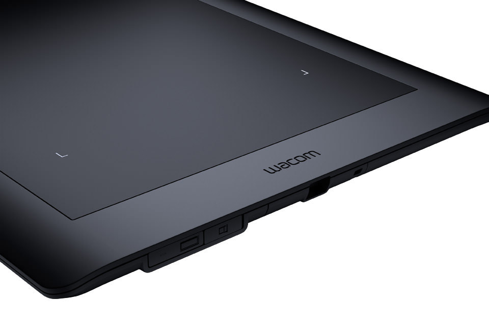 Intuos Pro Tablet (Medium) at Mighty Ape NZ