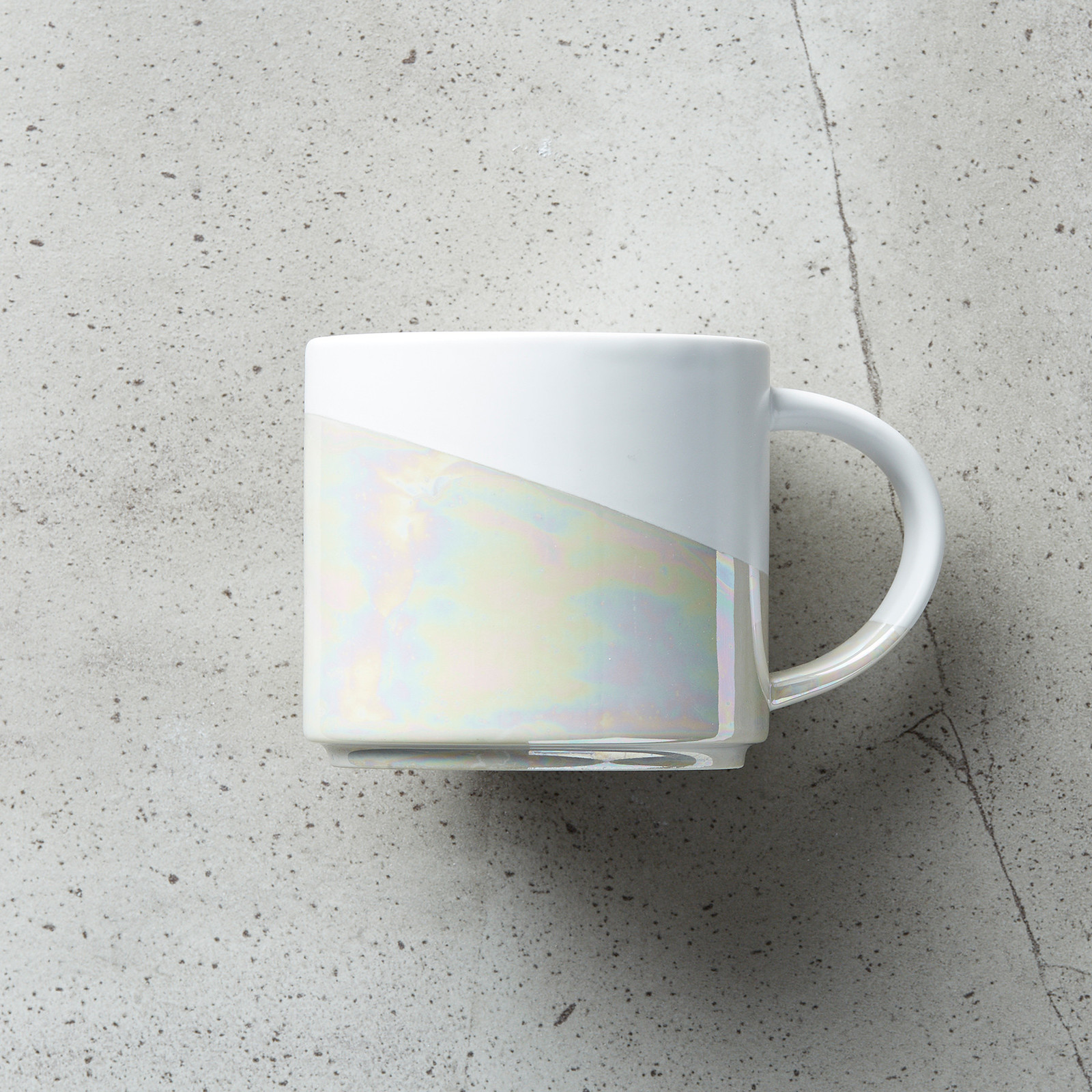 Robert Gordon: Pearl Mug (Large) image