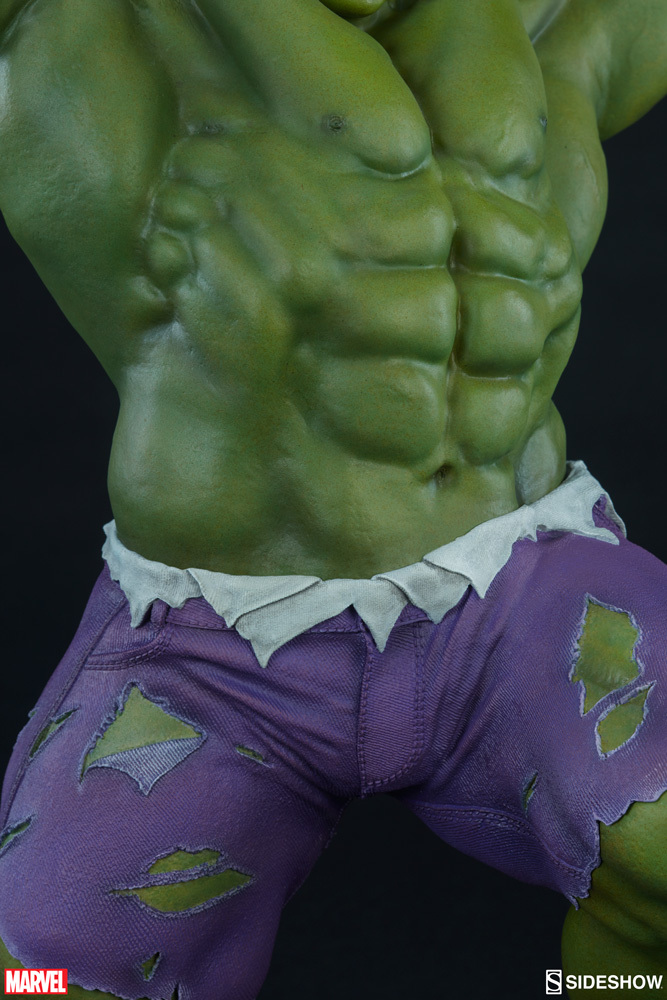 Marvel: Hulk - Avengers Assemble 24" Statue image