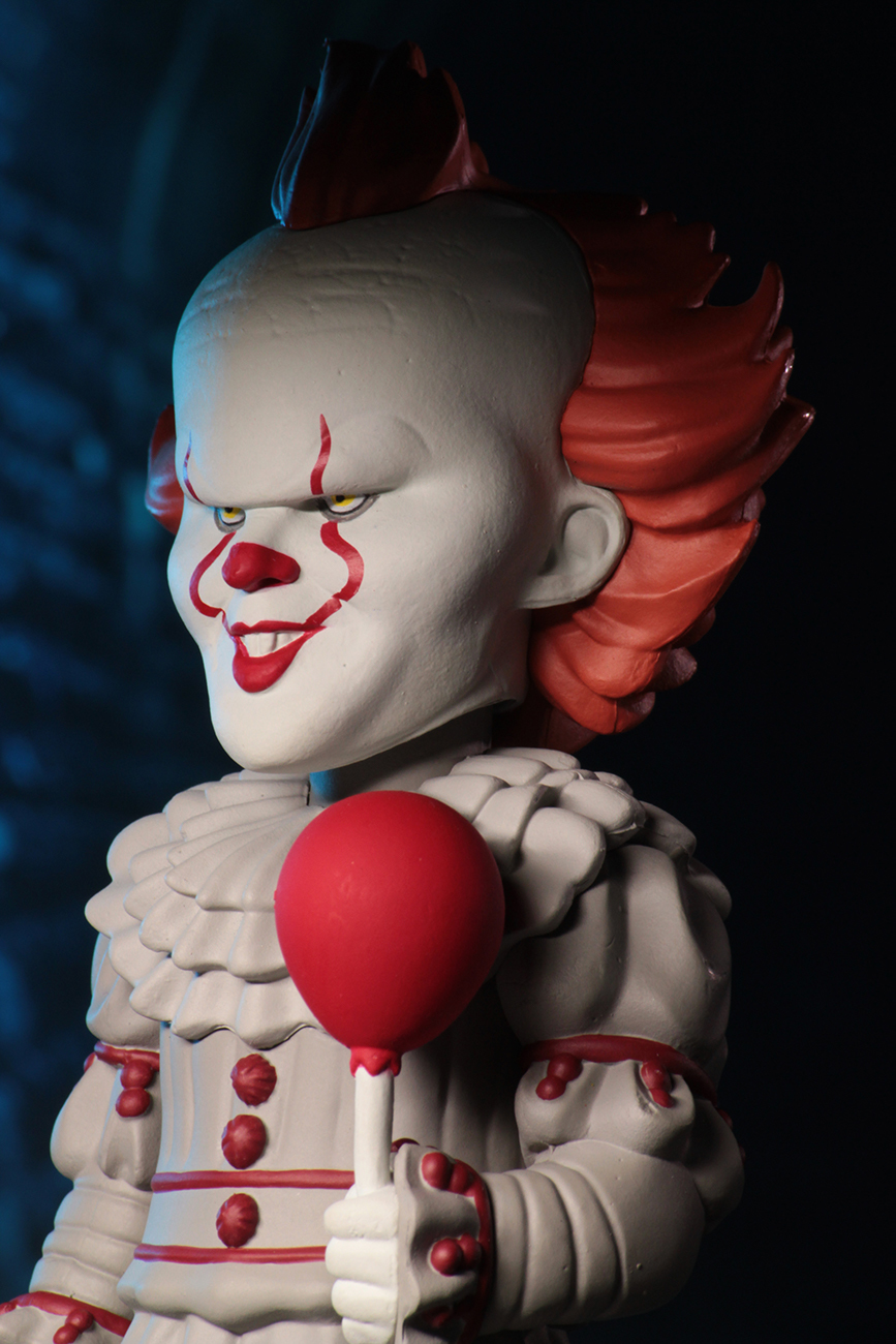 It (2017): Pennywise - Body Knocker Figure