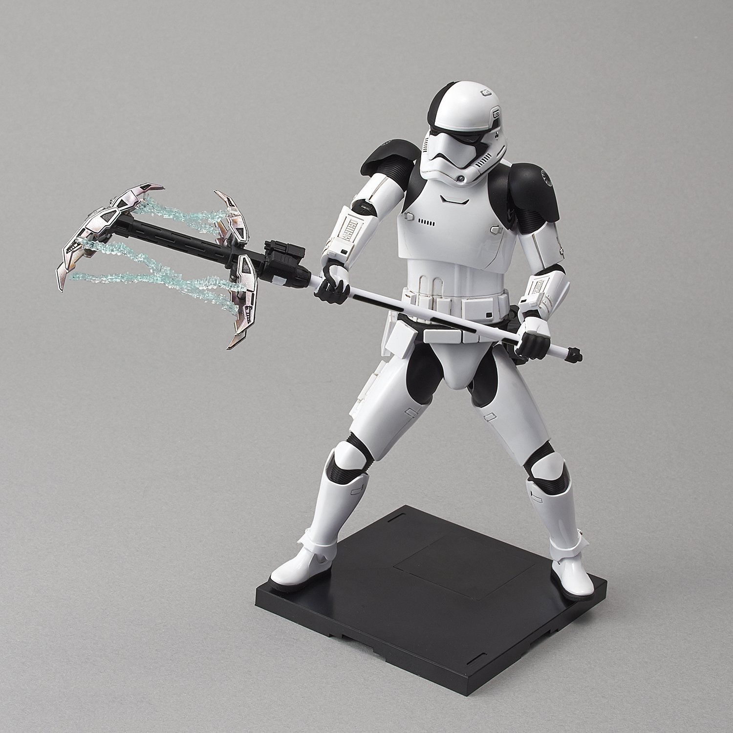Star Wars 1/12 First Order Stormtrooper Executioner - Scale Model Kit image