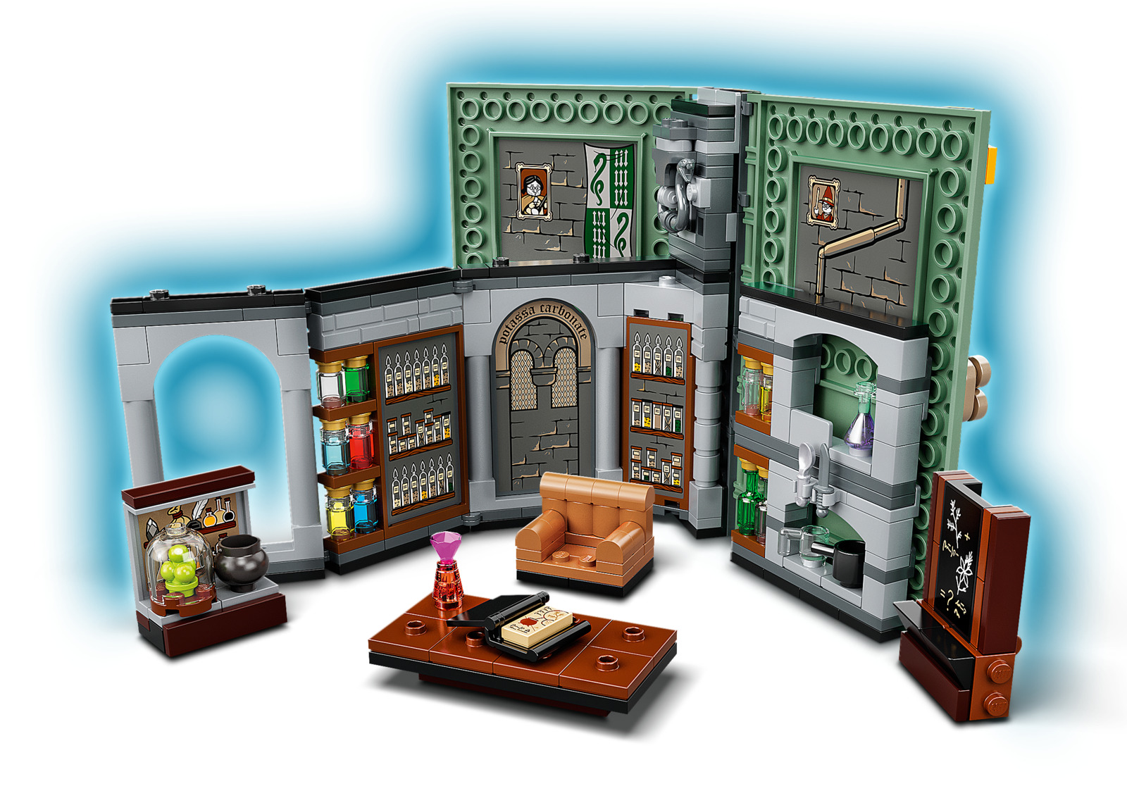 LEGO Harry Potter: Hogwarts Moment Potions Class (76383) image