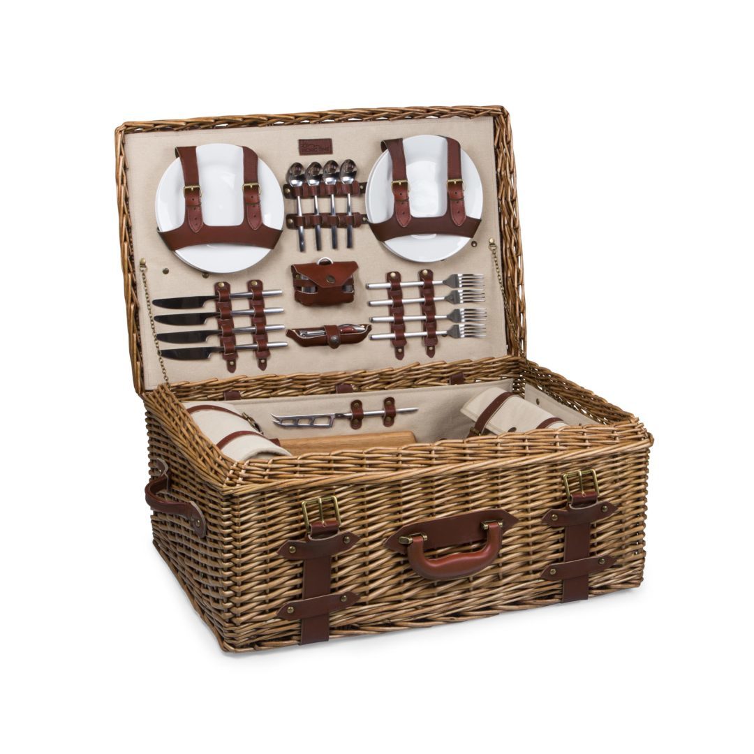 Picnic Time: Charleston Luxury Picnic Basket with Quilt (Natural Canvas) image