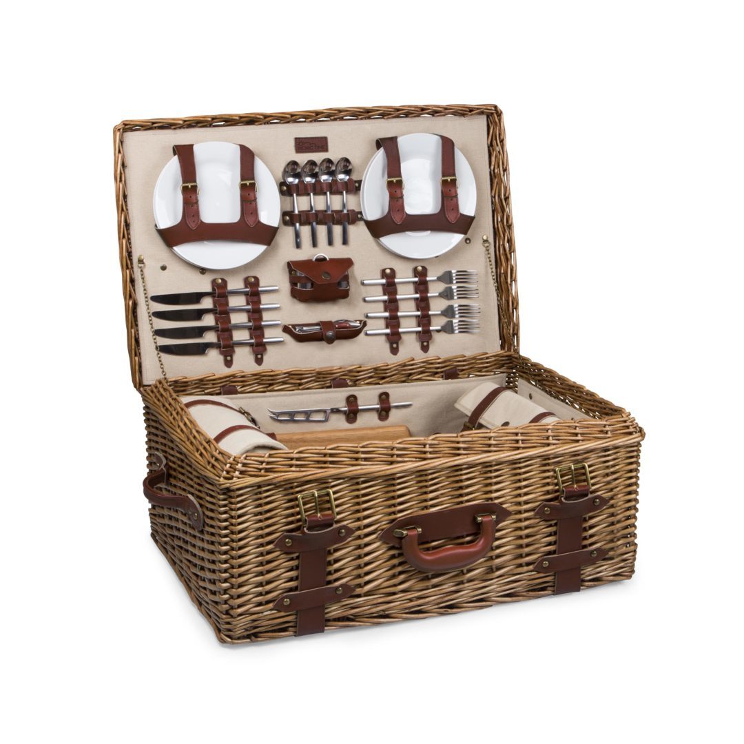 Charleston Luxury Picnic Basket with Quilt (Natural Canvas) image