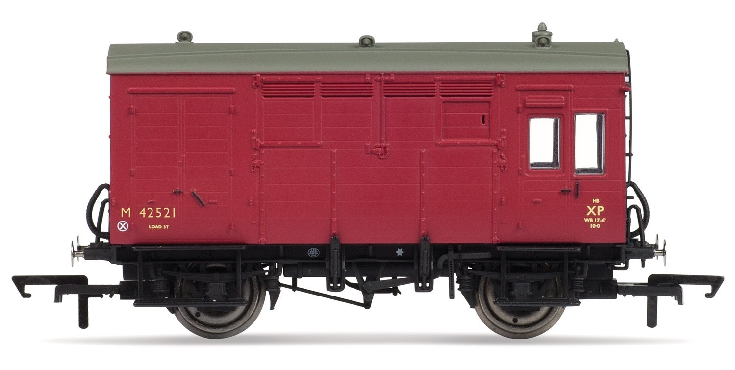 BR ex-LMS Horse Box image