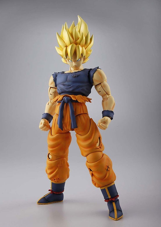 MG 1/8 Dragon Ball Z Figurerise Super Saiyan Goku Model Kit image