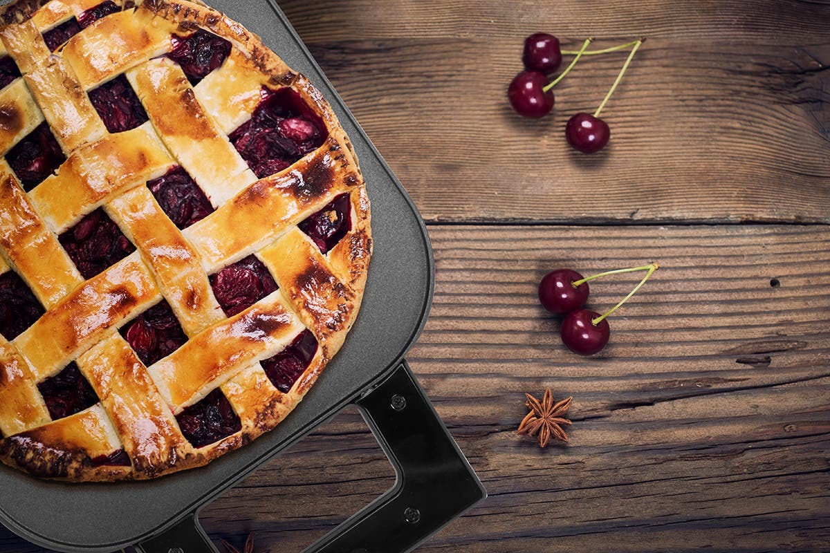 Buy Family Pie Maker at Mighty Ape NZ