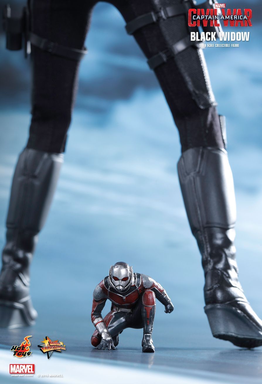 Captain America: Civil War - Black Widow 1:6 Scale Figure