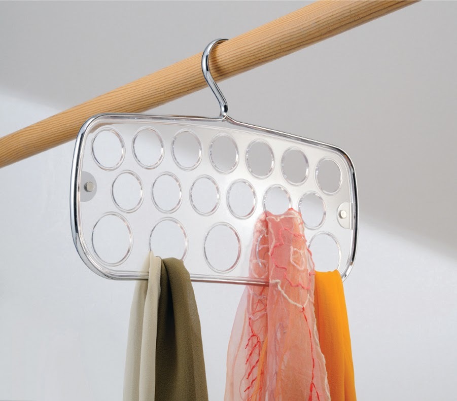 Interdesign Zia Scarf Holder at Mighty Ape Australia