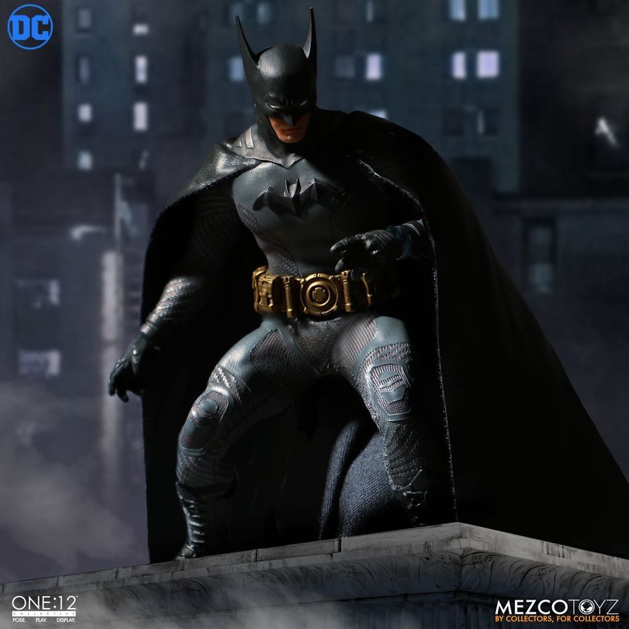 DC Comics: Ascending Knight Batman - One:12 Collective Action Figure