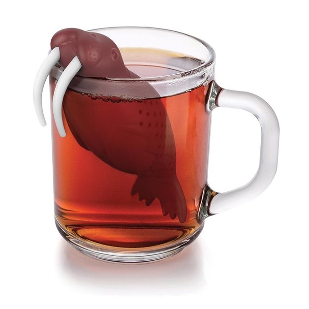 Fred Arctic Tea Walrus Tea Infuser at Mighty Ape NZ
