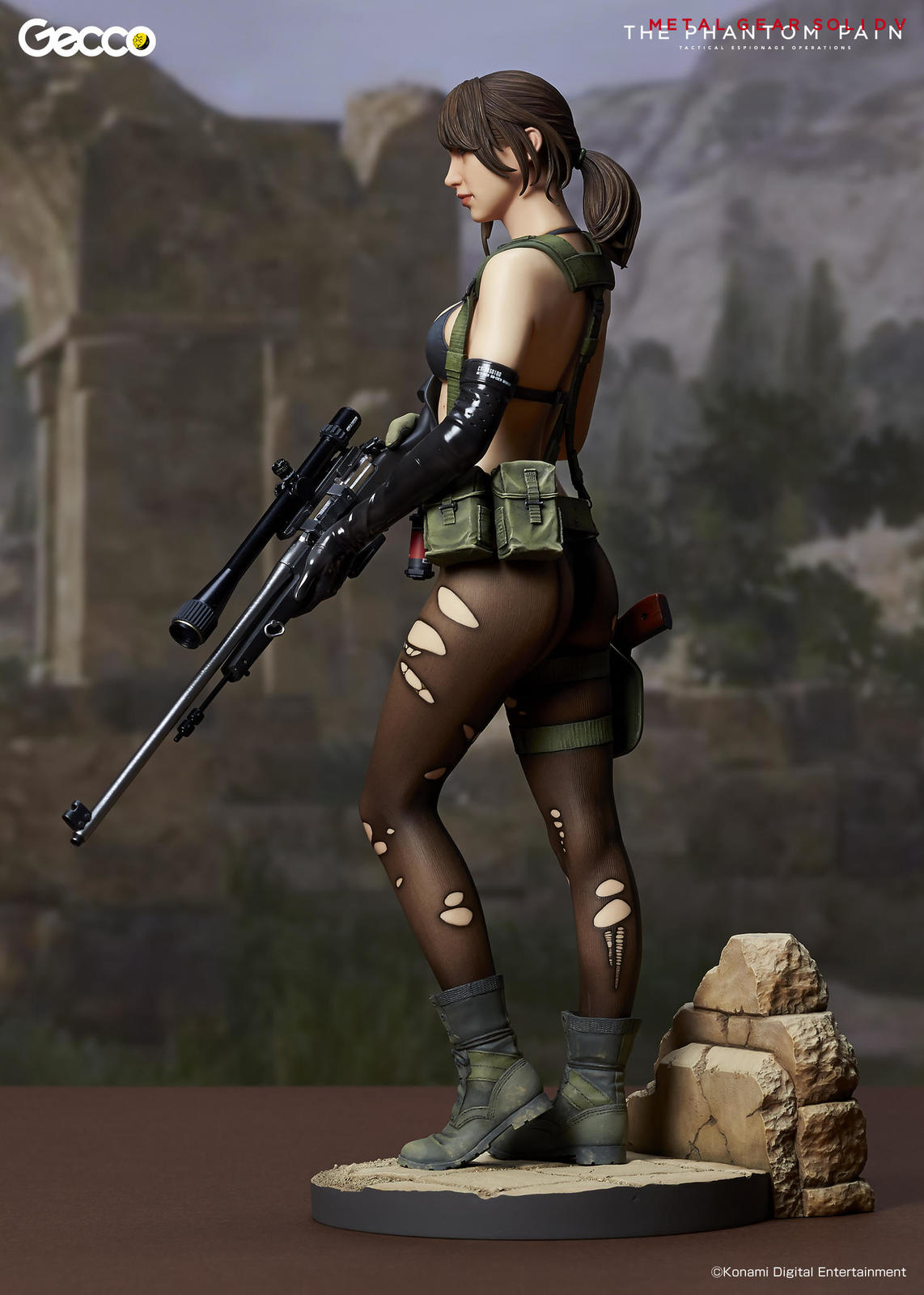 Metal Gear Solid V The Phantom Pain: Quiet 1/6 Statue image