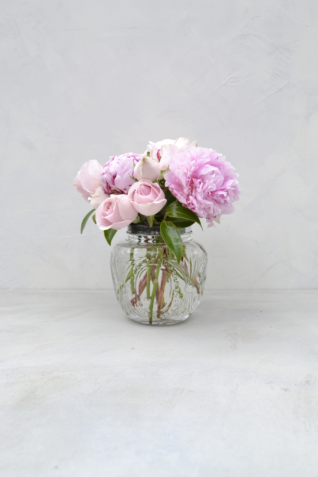 Vintage Flower Globe at Mighty Ape NZ