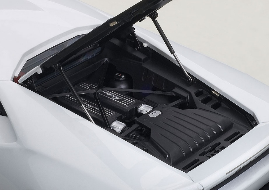 AUTOart: 1/18 Lamborghini Huracan Lp610-4 - Diecast Model image