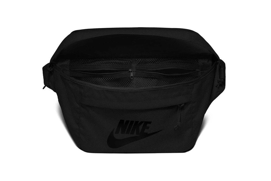 nike tech hip pack