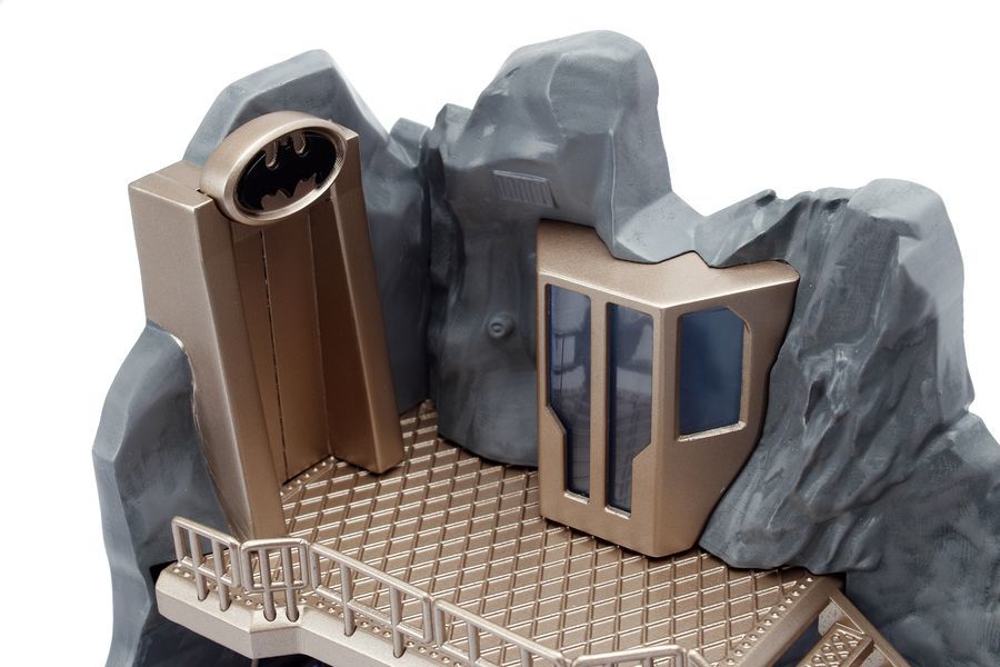 DC Comics: Nano Metalfigs - Batcave Playset image