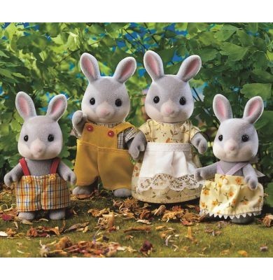 Sylvanian Families: Cottontail Rabbit Family image