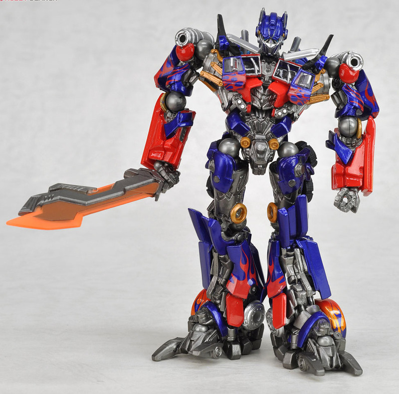 Revoltech Optimus Prime Action Figure (Jet Wing Equipped) at Mighty