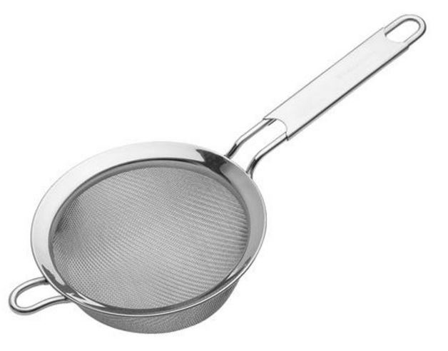 Savannah: Stainless Steel Mesh Sieve (12cm)