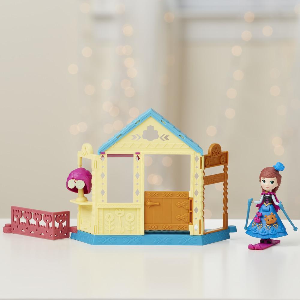 Frozen: Little Kingdom - Anna Spa Retreat Playset image